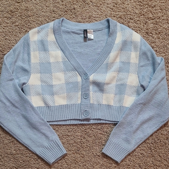 H&M Sweaters - Divided H&M Womens Cropped Cardigan Sweater Long Sleeve Blue White Checkered